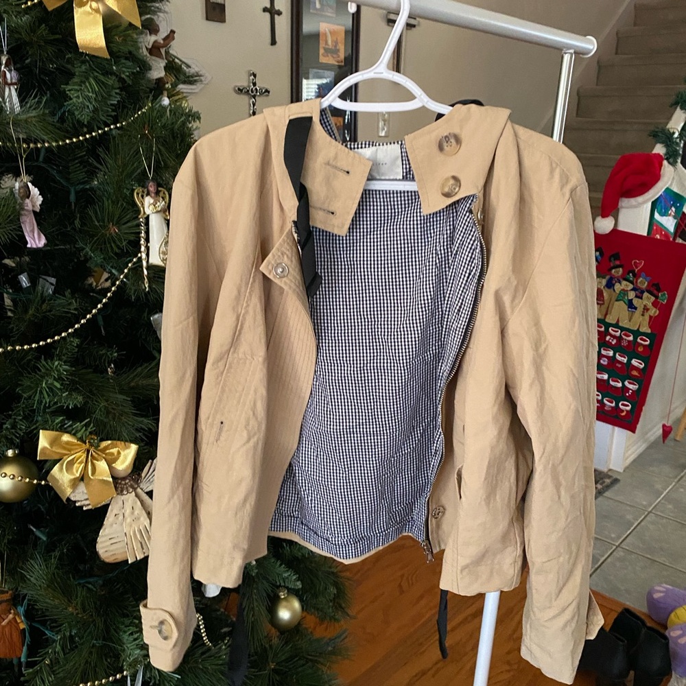 Cropped jacket